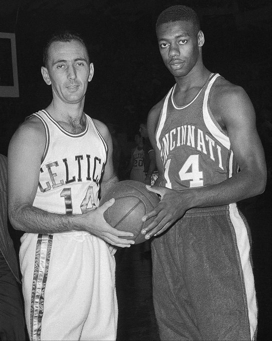 和战术比拼 和战术比拼